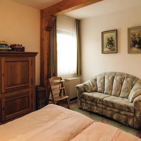Two-bedroom Holiday In Gerolstein-hinterh. * Hinterhausen