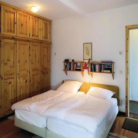 Two-bedroom Holiday In Gerolstein-hinterh. * Hinterhausen