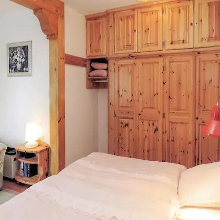 Two-bedroom Holiday In Gerolstein-hinterh. *